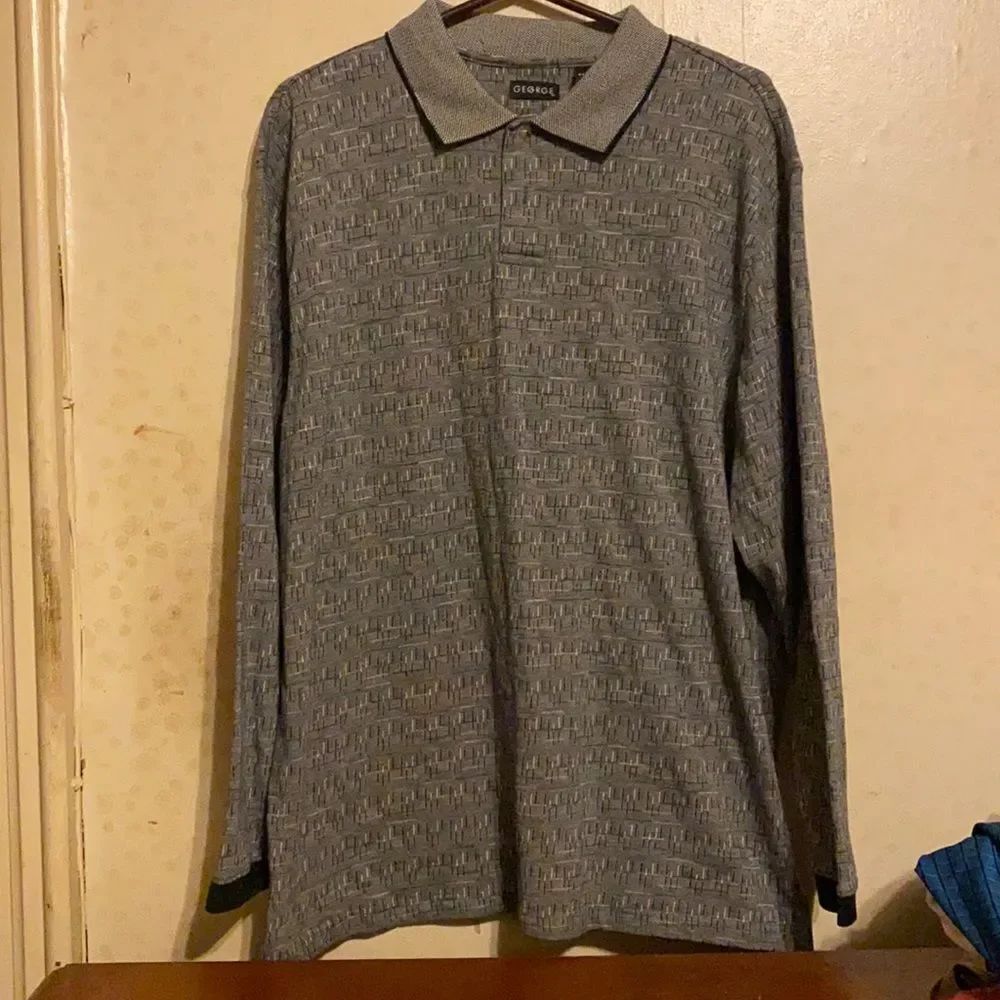 George Long Sleeve shirt sz. XL